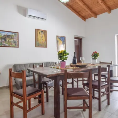 Rossella Villa